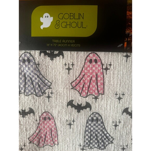 Goblin & Ghoul pink and purple checkered table runner mat 16” x 72” - Picture 2 of 3